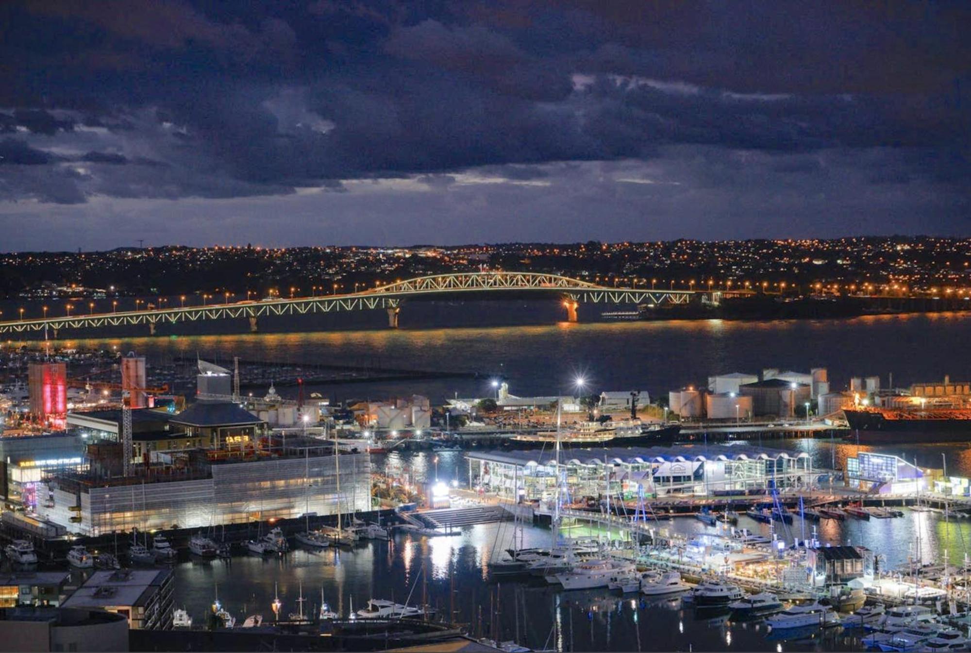 Gorgeous Seaview 2 Bedroom Apartment In Auckland Cbd エクステリア 写真